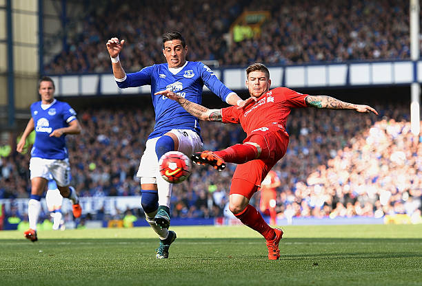 赛场外的重 赛场外的重