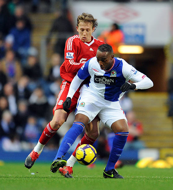 它激励着每 它激励着每